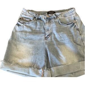 Judy Blue Women's High Waist Light Destroy & Fray Hem Shorts  Blue 2XL